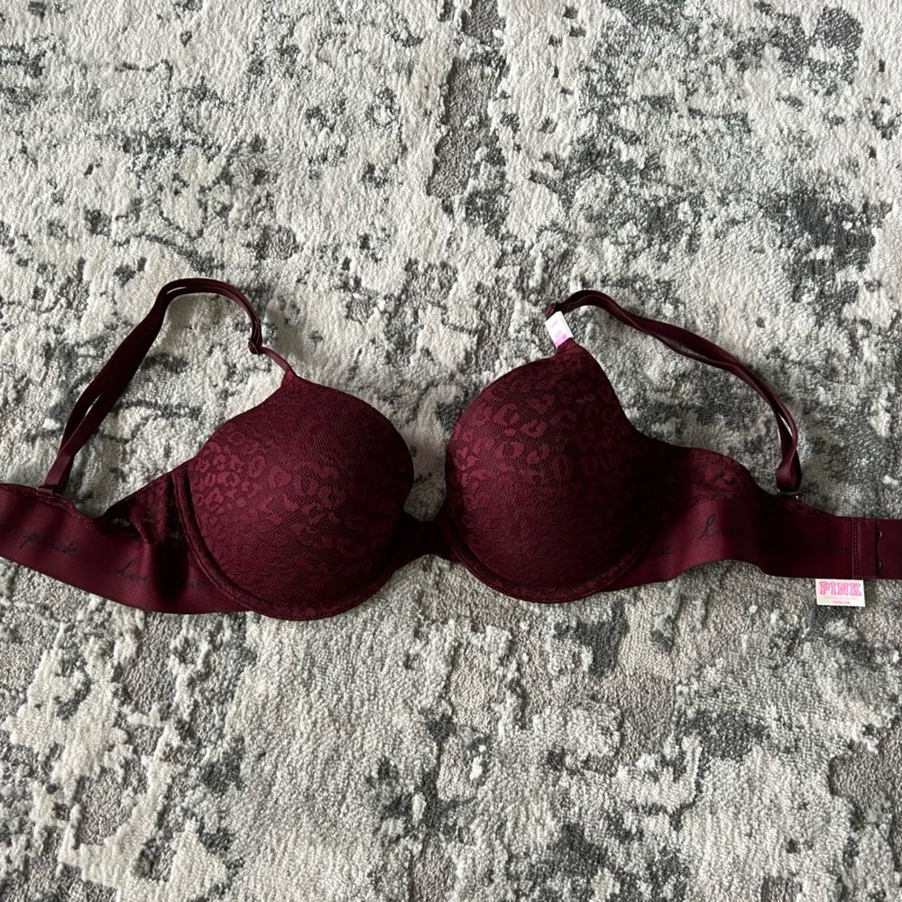 Womens cheetah print bra from PINK